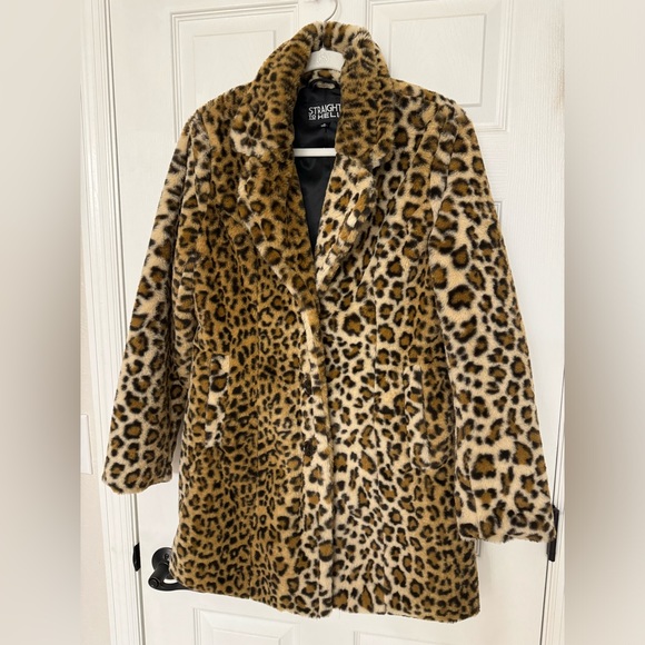 Leopard Coat Size Medium - Picture 1 of 4